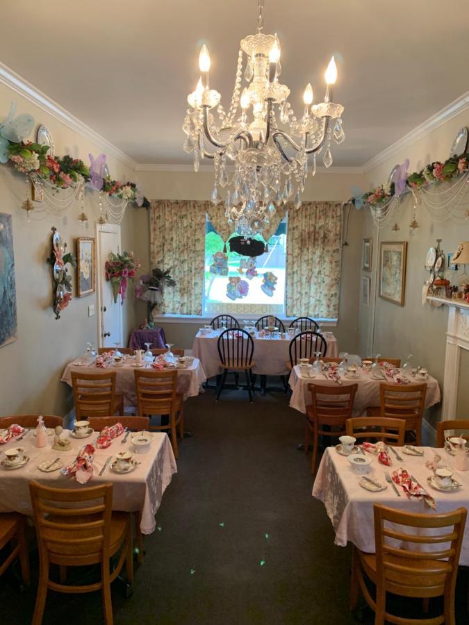 ليكوود Emerald Necklace Inn Bed And Breakfast المظهر الخارجي الصورة